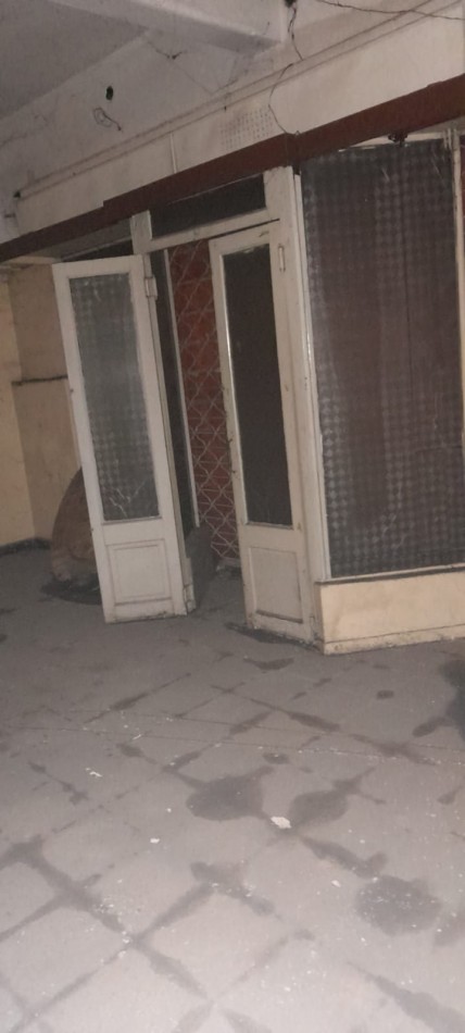 OPORTUNIDAD !!! IDEAL ENPRNDIMIENTO 282m2 EN ESQUINA (con casa a demoler)
