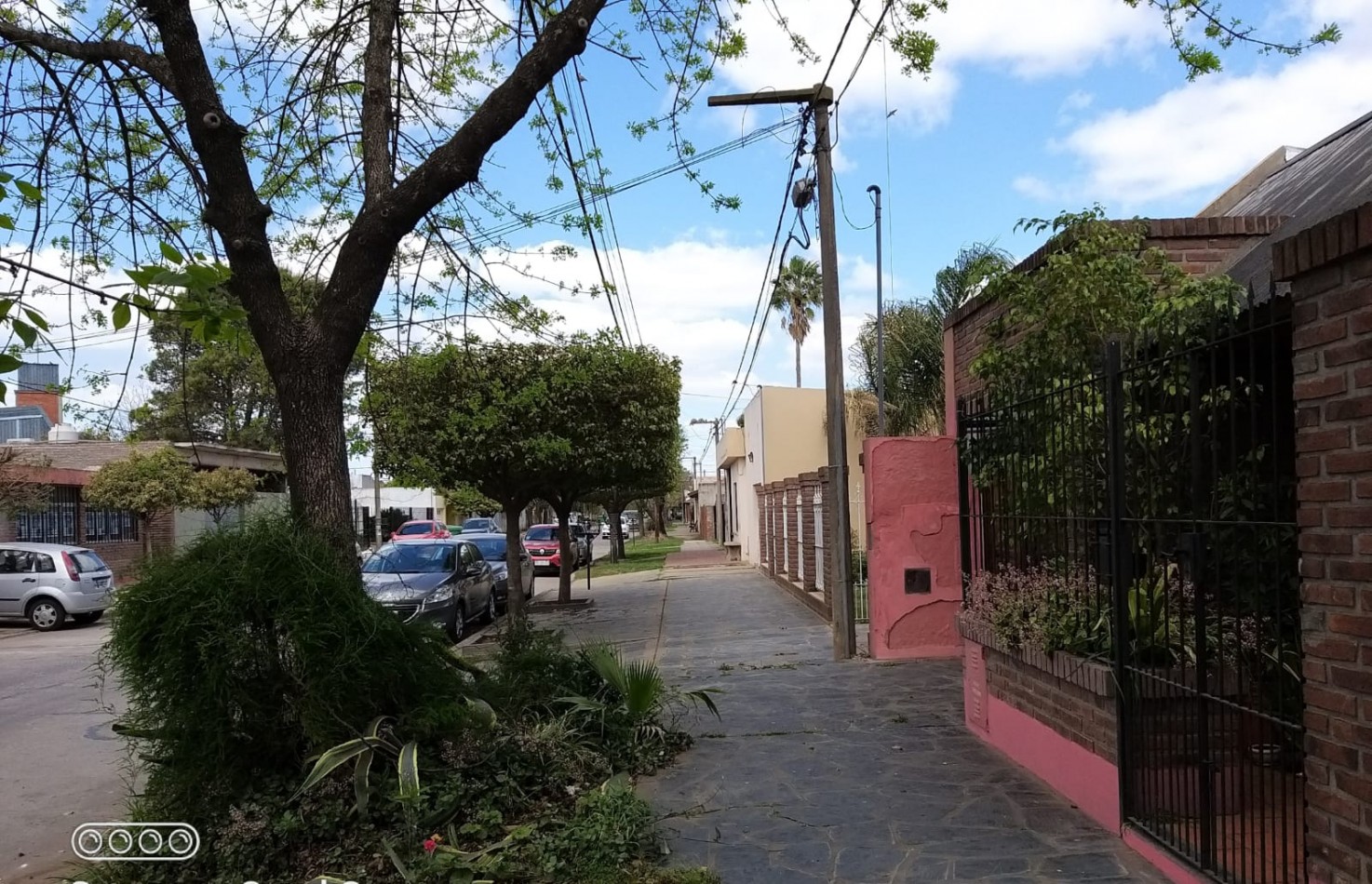 CASA EN PH TRES AMBIENTES EN EL CENTRO DE CHACABUCO