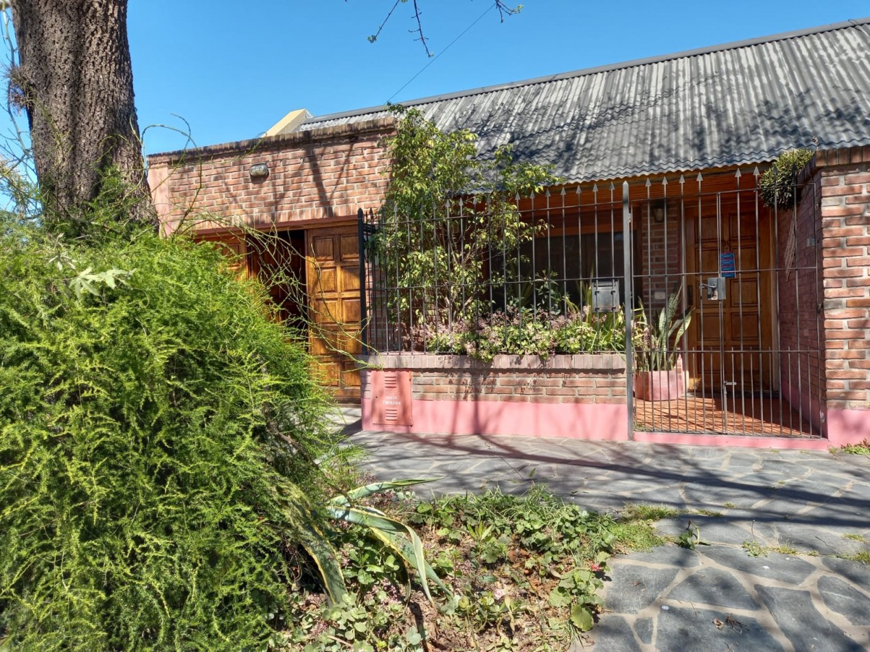 CASA EN PH TRES AMBIENTES EN EL CENTRO DE CHACABUCO