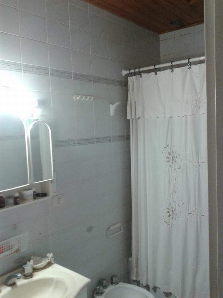 CASA EN PH TRES AMBIENTES EN EL CENTRO DE CHACABUCO