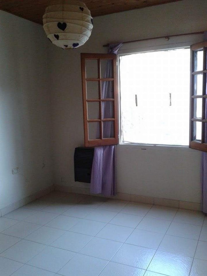 CASA EN PH TRES AMBIENTES EN EL CENTRO DE CHACABUCO