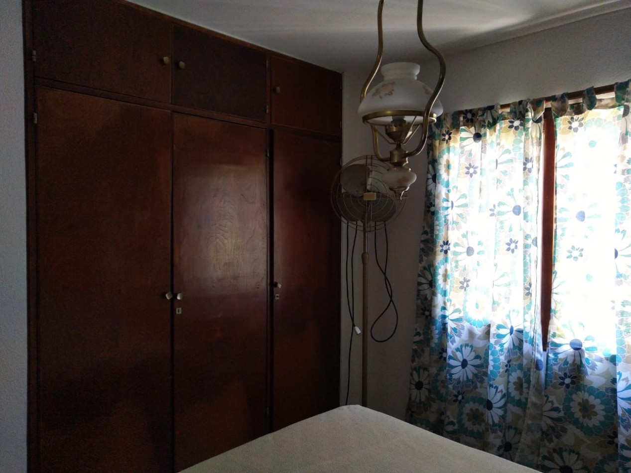 DEPTO 2 DORMITORIOS COCINA COMEDOR Y COCHERA FIJA