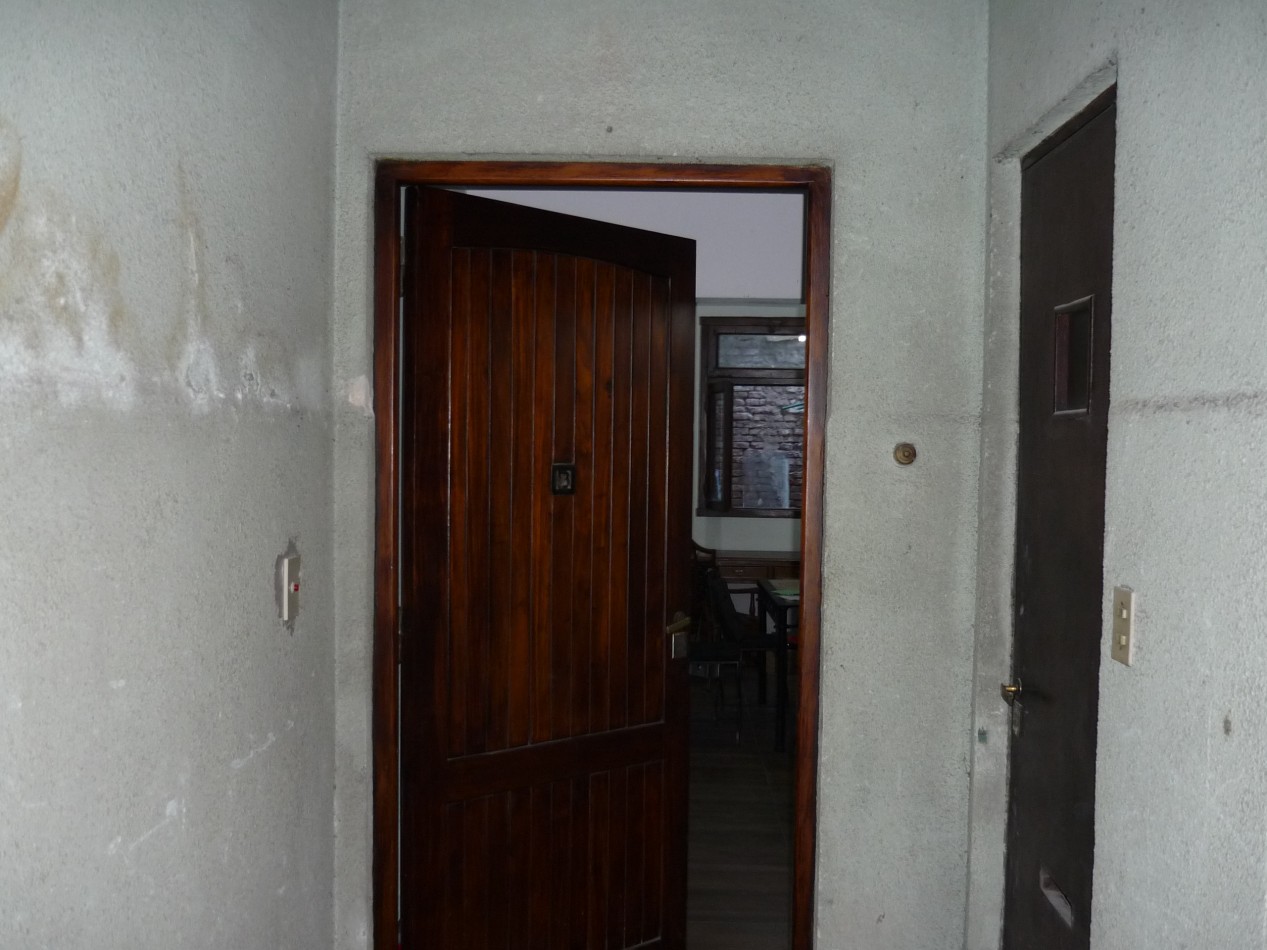 3 ambientes en ph, Ubicacion Estrategica en el Corazon de Abasto: Comodidad y Conectividad Sin Limitess