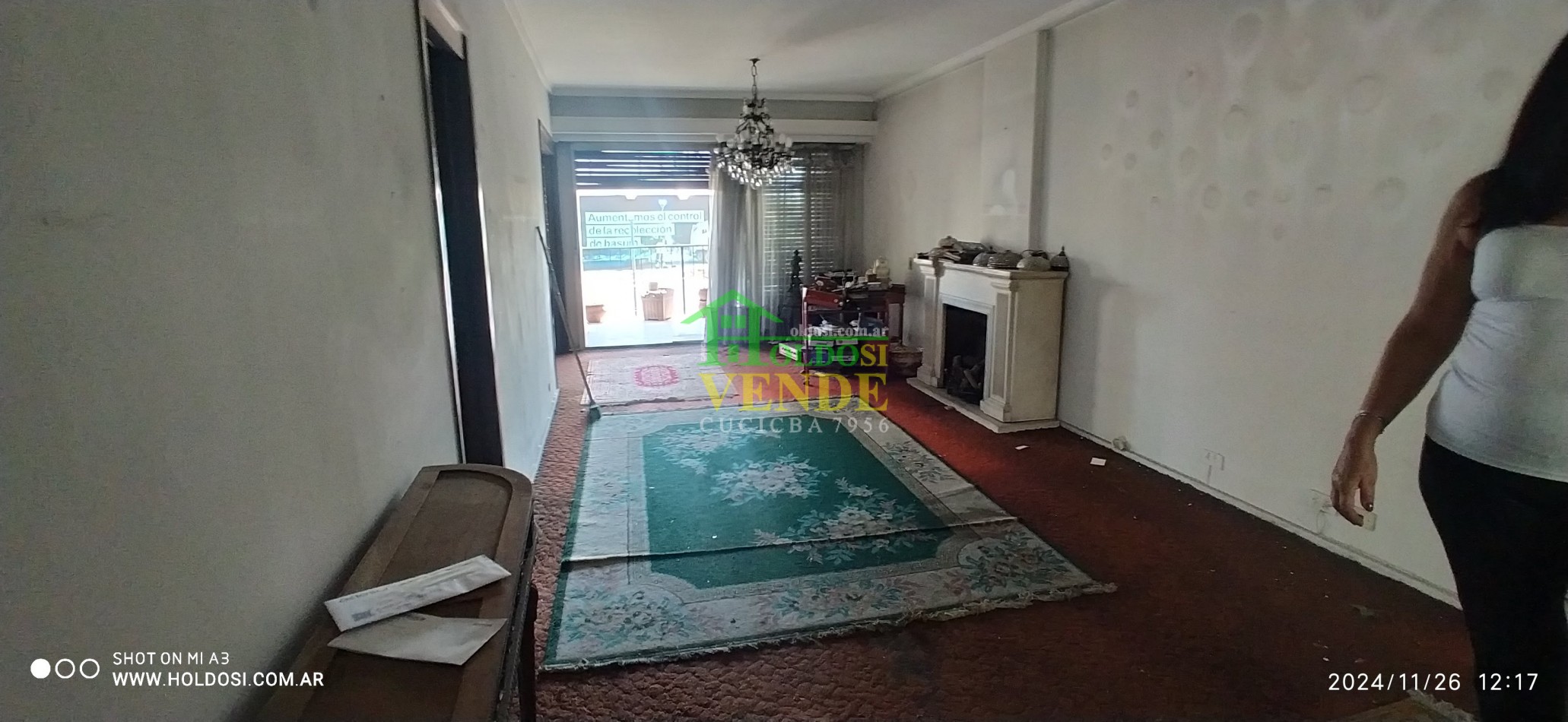 IMPORTANTE DEPARTAMENTO FLORESTA 5 ambientes y comedor diario o dependencia, 2 baños, 2 balcones.