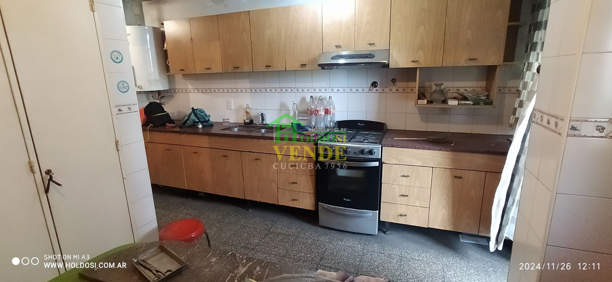 IMPORTANTE DEPARTAMENTO FLORESTA 5 ambientes y comedor diario o dependencia, 2 baños, 2 balcones.