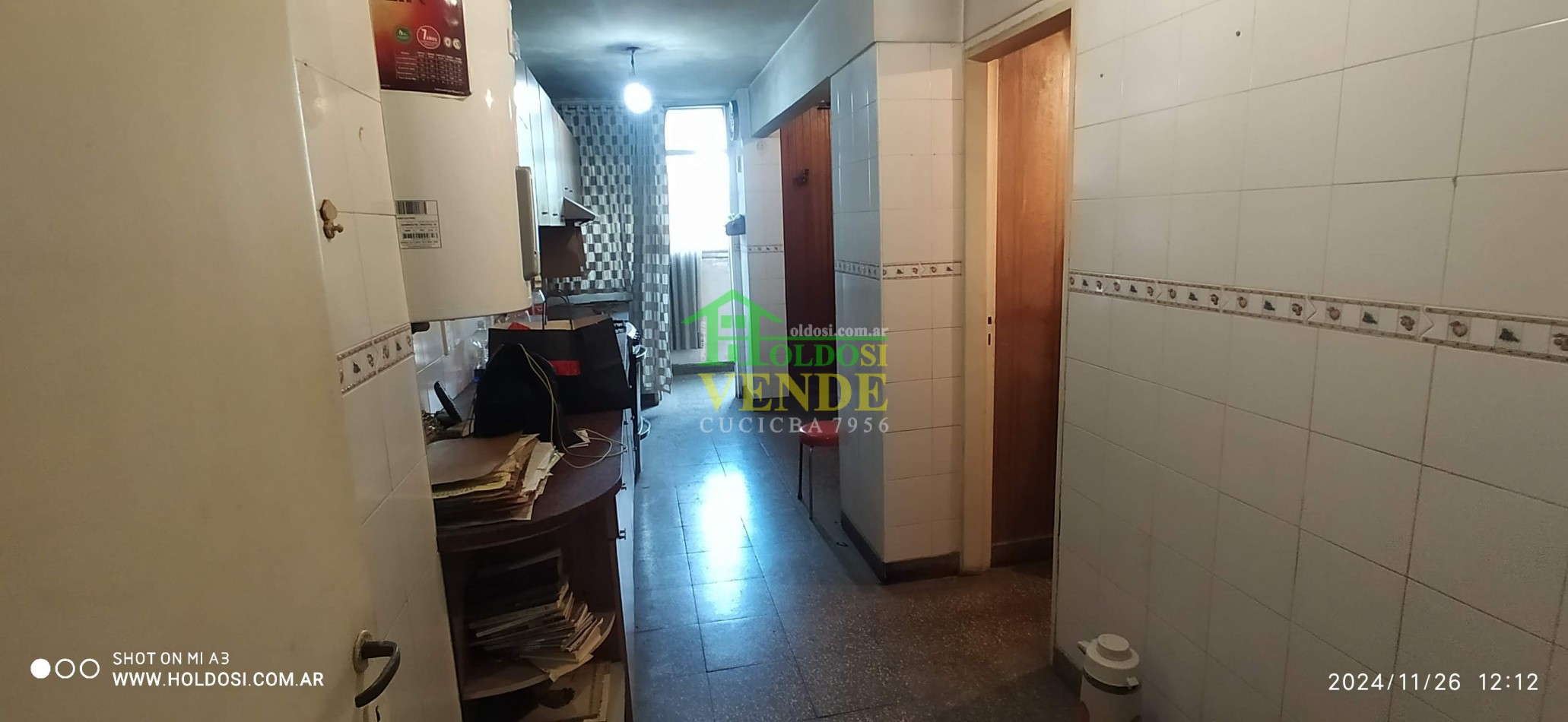 IMPORTANTE DEPARTAMENTO FLORESTA 5 ambientes y comedor diario o dependencia, 2 baños, 2 balcones.