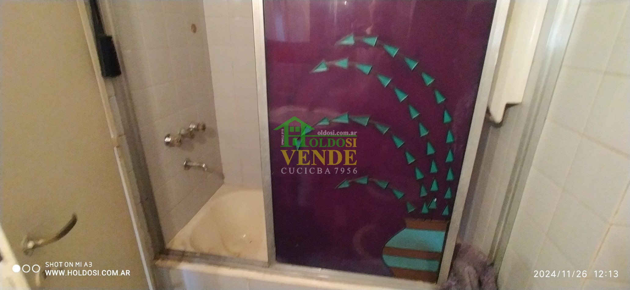 IMPORTANTE DEPARTAMENTO FLORESTA 5 ambientes y comedor diario o dependencia, 2 baños, 2 balcones.