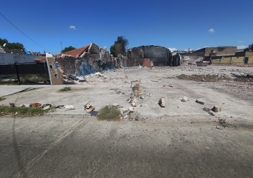 Lote de 20 x 50 a una cuadra de Martin rodriguez y una de Uriarte, ideal emprendimiento